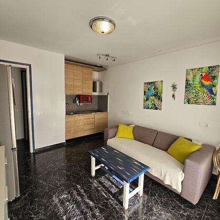 Acogedor Apartamento. 萨洛 外观 照片